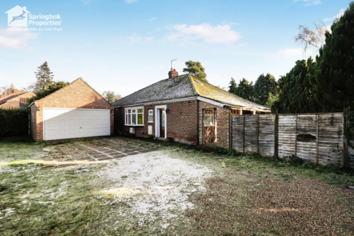 Picture of Home For Sale in York, North Yorkshire, United Kingdom