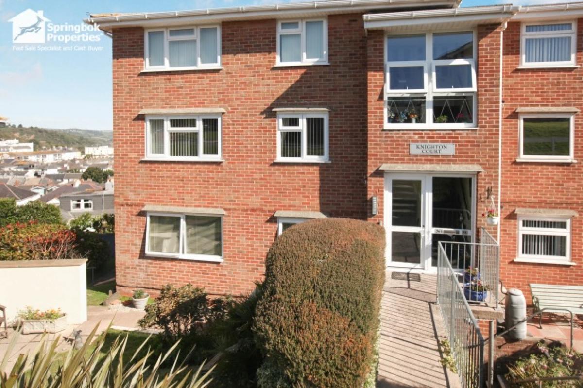 Picture of Apartment For Sale in Torquay, Devon, United Kingdom