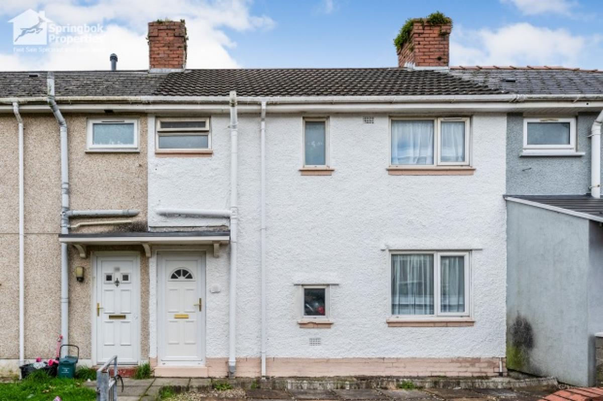 Picture of Home For Sale in Llanelli, Carmarthenshire, United Kingdom