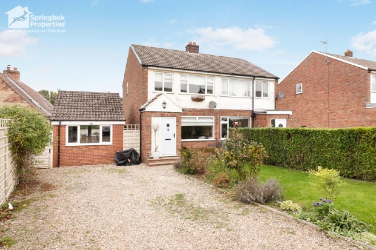 Picture of Home For Sale in York, North Yorkshire, United Kingdom