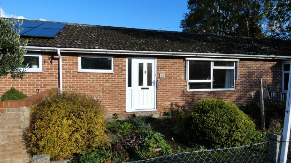 Picture of Bungalow For Sale in Driffield, East Riding of Yorkshire, United Kingdom