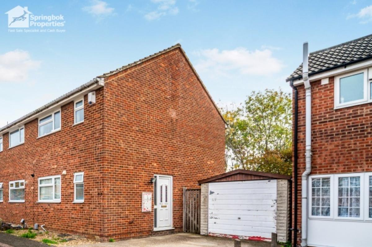 Picture of Home For Sale in Bedford, Bedfordshire, United Kingdom