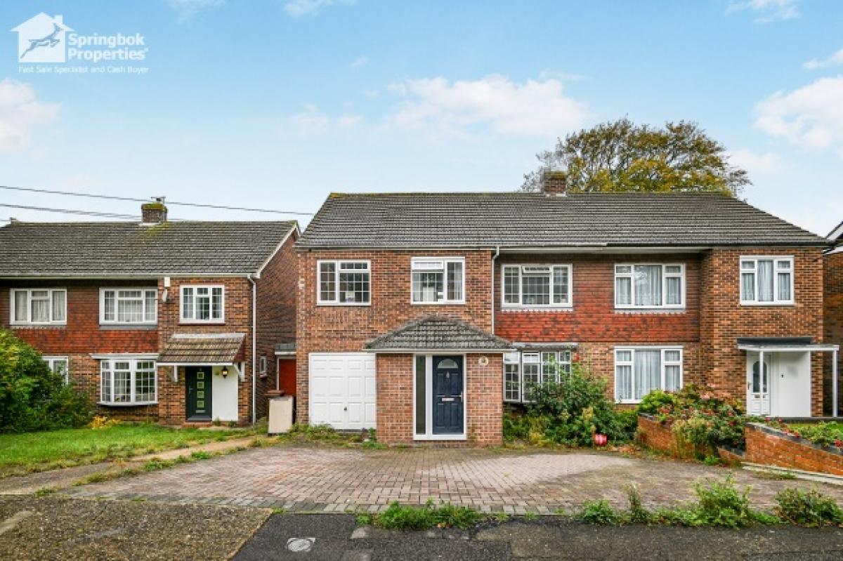 Picture of Home For Sale in Chatham, Kent, United Kingdom