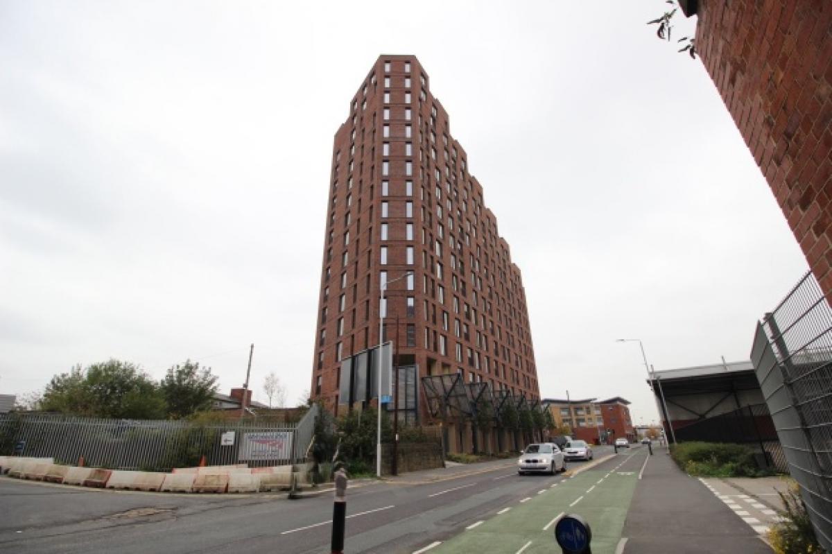 Picture of Apartment For Sale in Leeds, West Yorkshire, United Kingdom