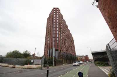 Apartment For Sale in Leeds, United Kingdom