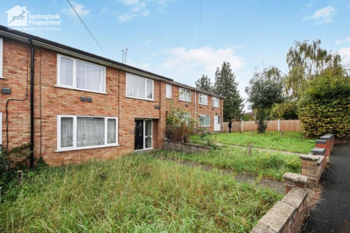 Picture of Home For Sale in Luton, Bedfordshire, United Kingdom