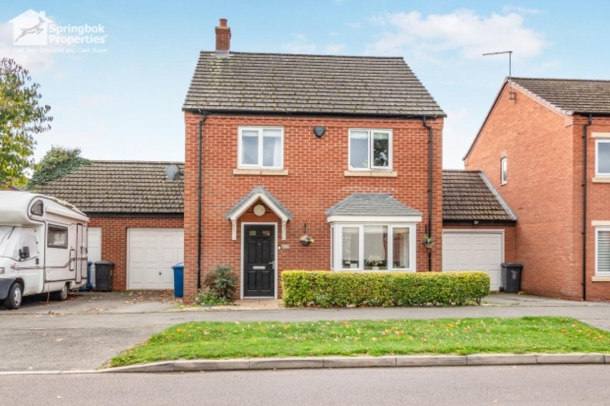 Picture of Home For Sale in Rugeley, Staffordshire, United Kingdom