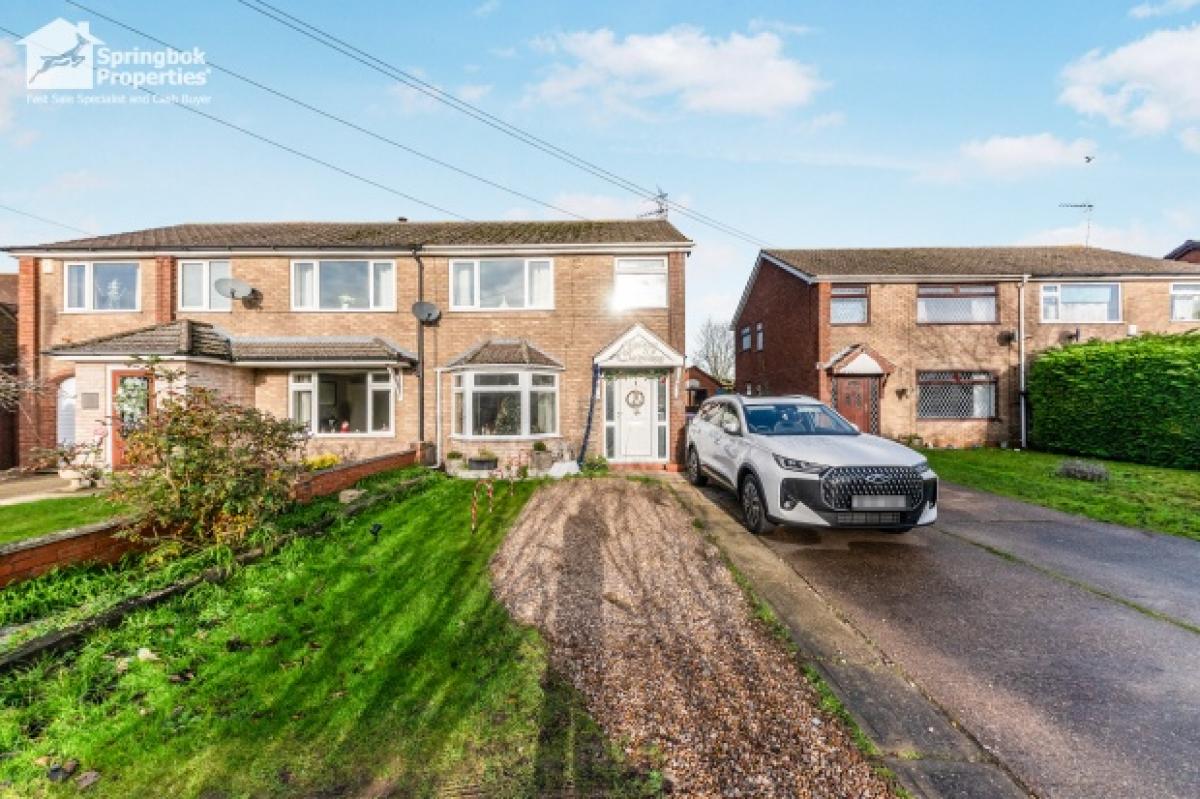 Picture of Home For Sale in Market Rasen, Lincolnshire, United Kingdom