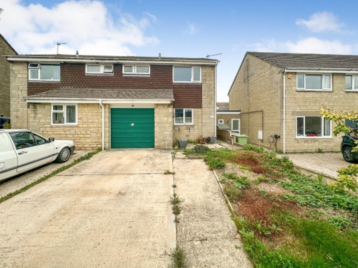 Picture of Home For Sale in Tetbury, Gloucestershire, United Kingdom
