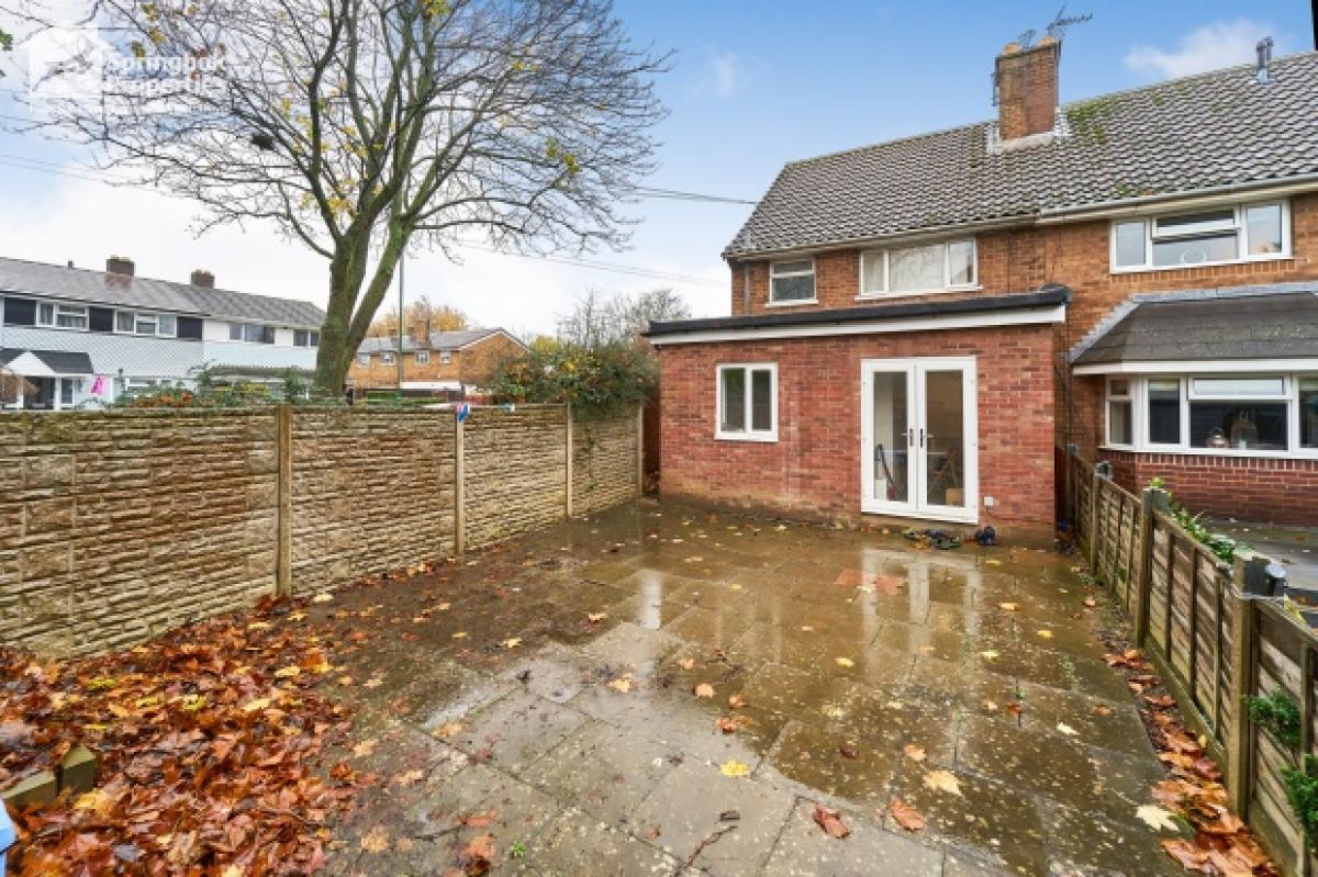 Picture of Home For Sale in Walsall, West Midlands, United Kingdom