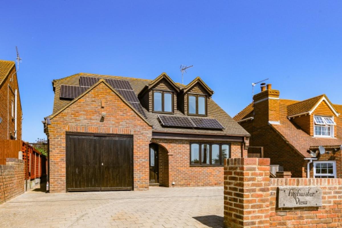 Picture of Home For Sale in Sheerness, Kent, United Kingdom