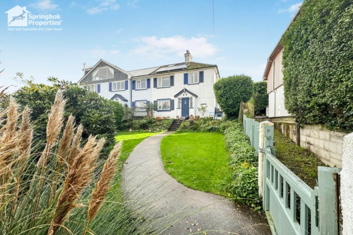 Picture of Home For Sale in Fowey, Cornwall, United Kingdom