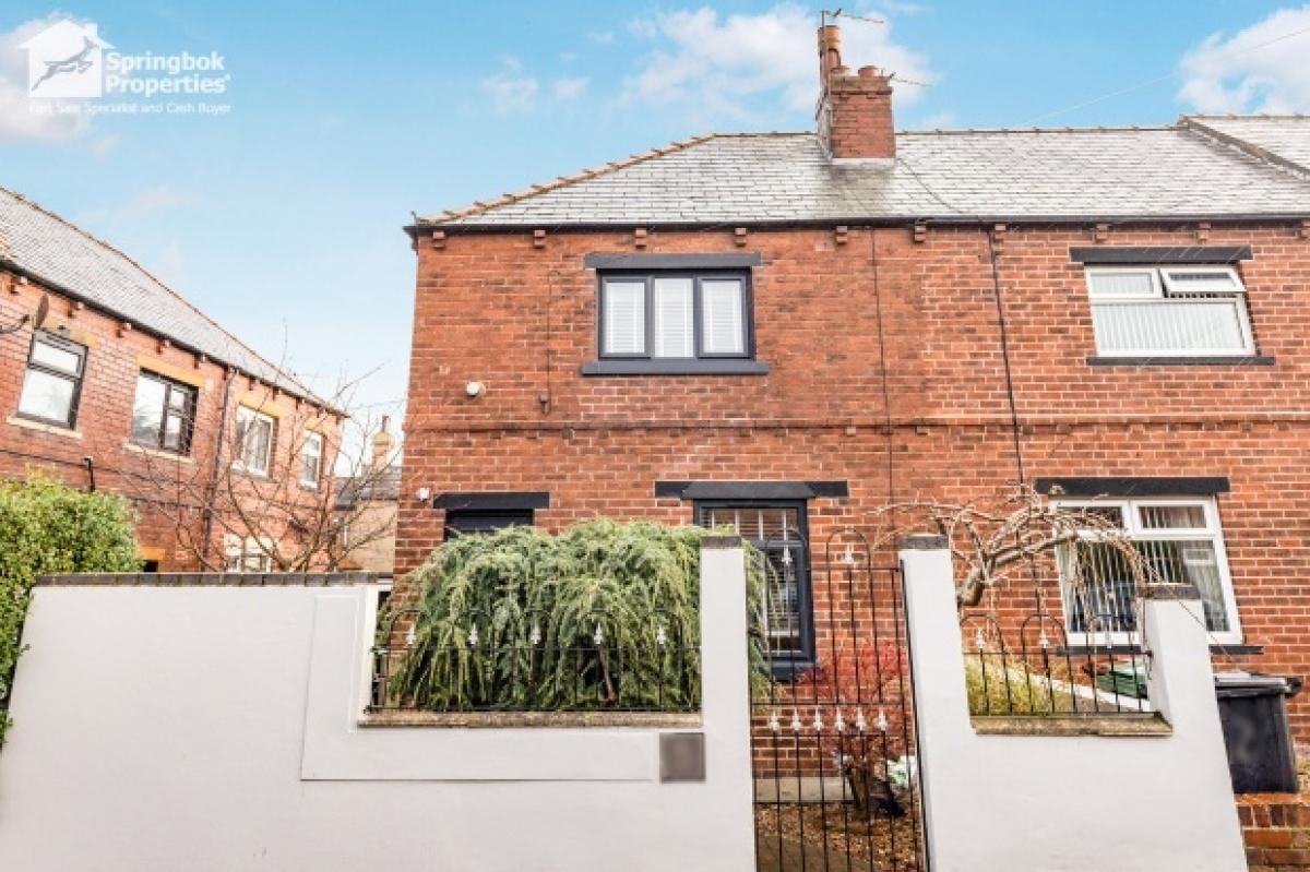 Picture of Home For Sale in Leeds, West Yorkshire, United Kingdom