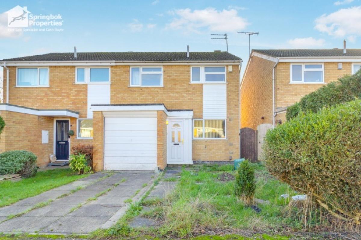 Picture of Home For Sale in Leicester, Leicestershire, United Kingdom