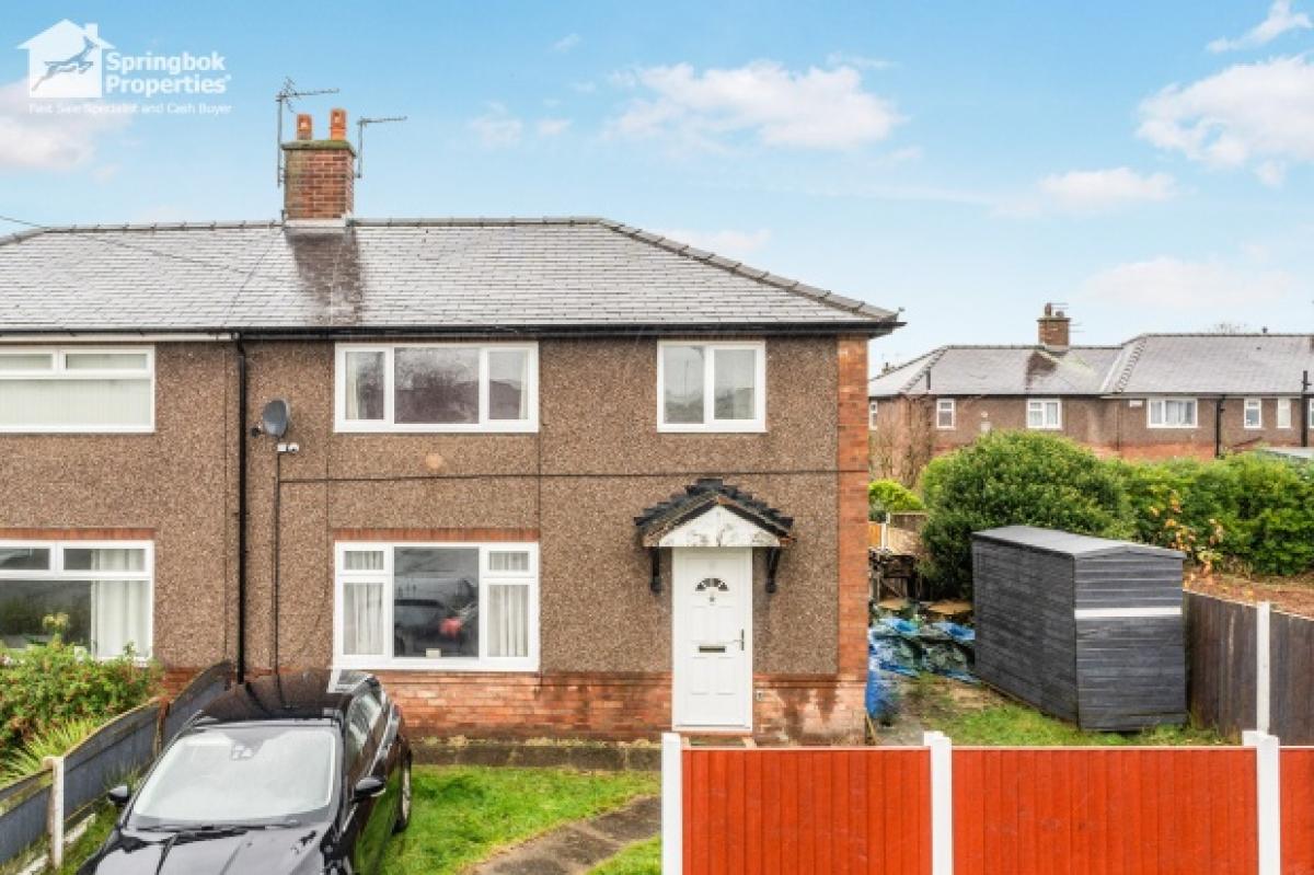 Picture of Home For Sale in Warrington, Cheshire, United Kingdom