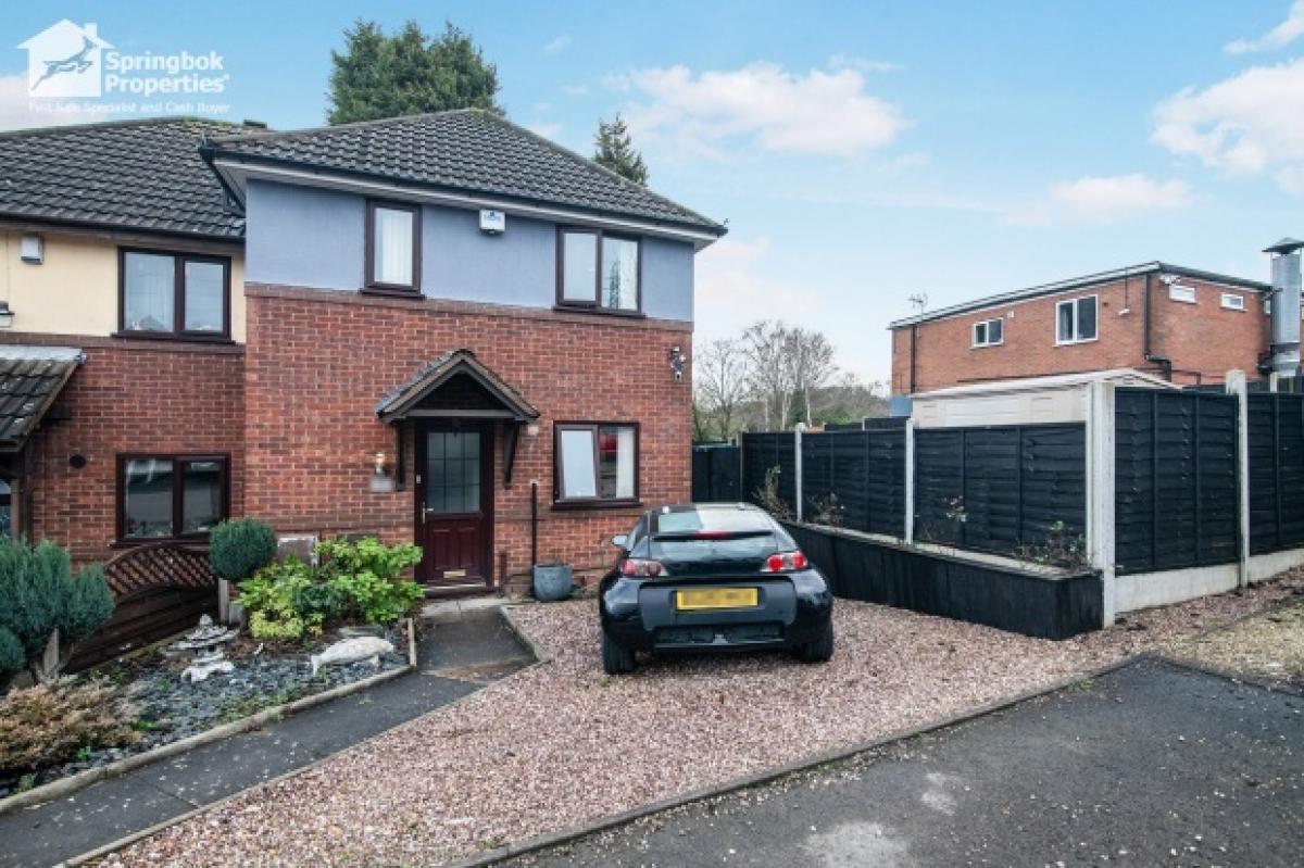 Picture of Home For Sale in Dudley, West Midlands, United Kingdom