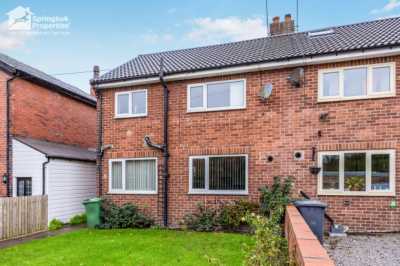 Home For Sale in Batley, United Kingdom