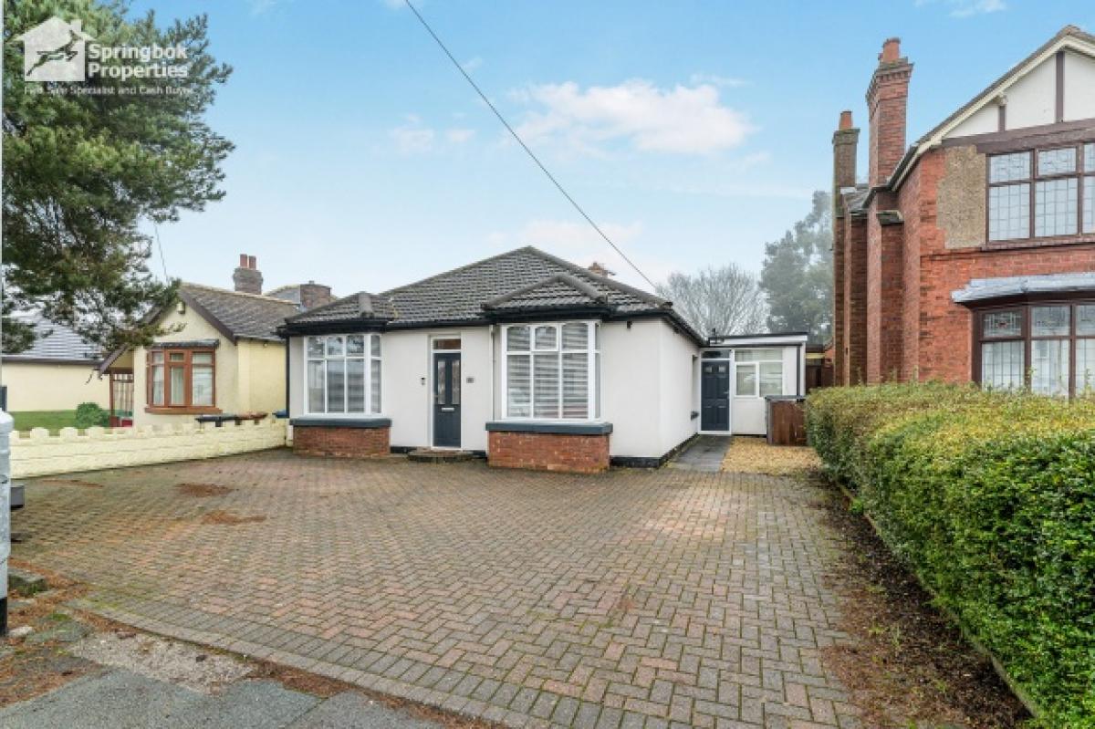 Picture of Home For Sale in Burntwood, Staffordshire, United Kingdom