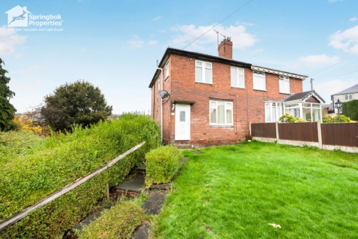 Picture of Home For Sale in Halesowen, West Midlands, United Kingdom
