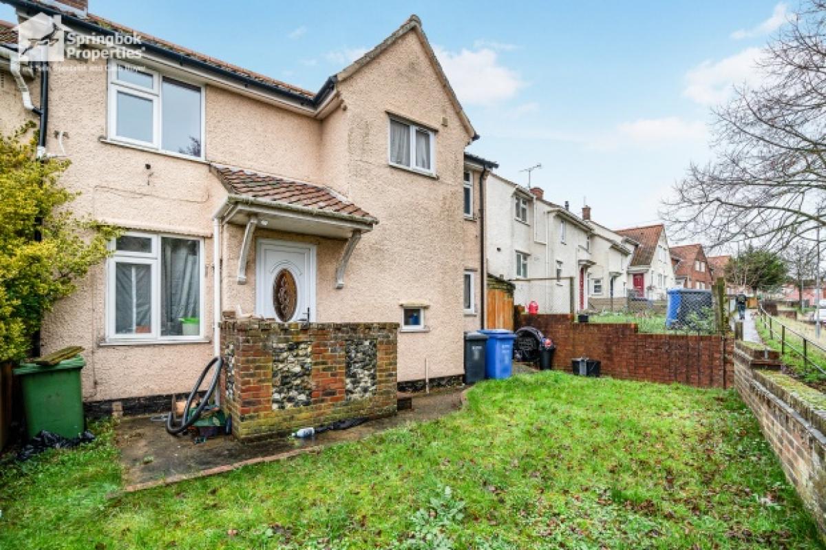 Picture of Home For Sale in Norwich, Norfolk, United Kingdom