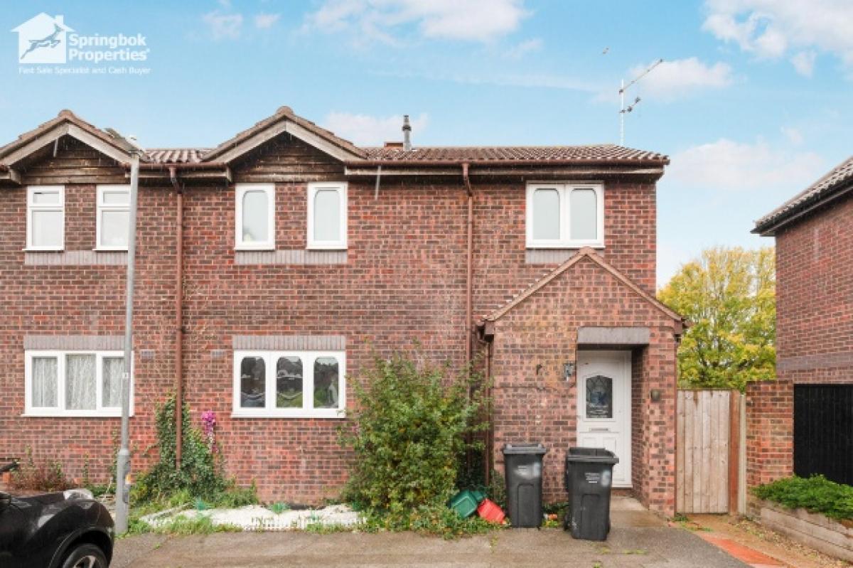 Picture of Home For Sale in Wickford, Essex, United Kingdom