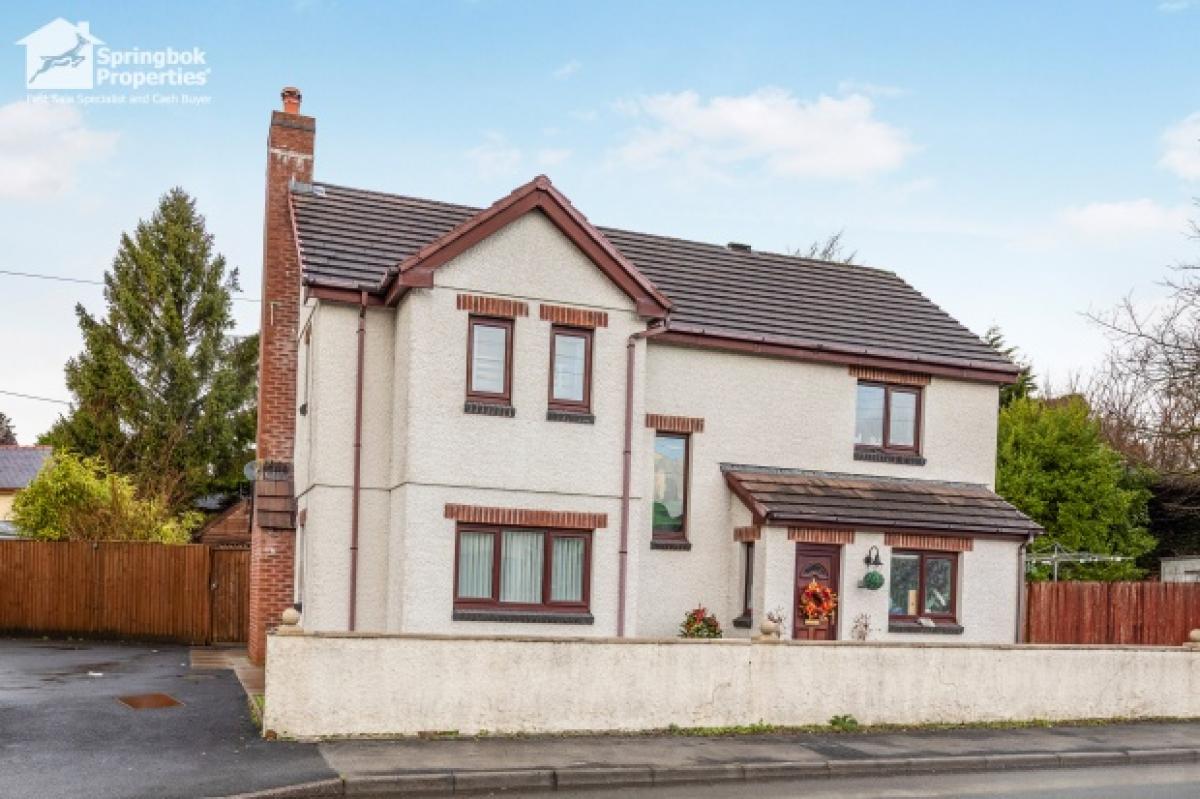 Picture of Home For Sale in Llanelli, Carmarthenshire, United Kingdom