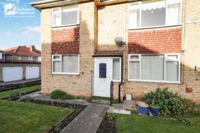 Apartment For Sale in Scarborough, United Kingdom