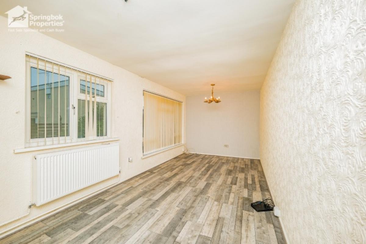 Picture of Home For Sale in Bridgend, West Lothian, United Kingdom