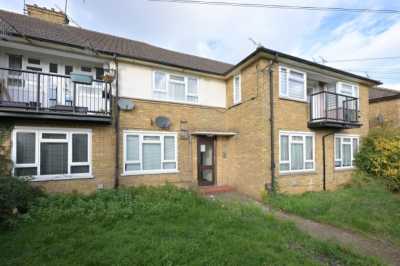 Apartment For Sale in Brentwood, United Kingdom