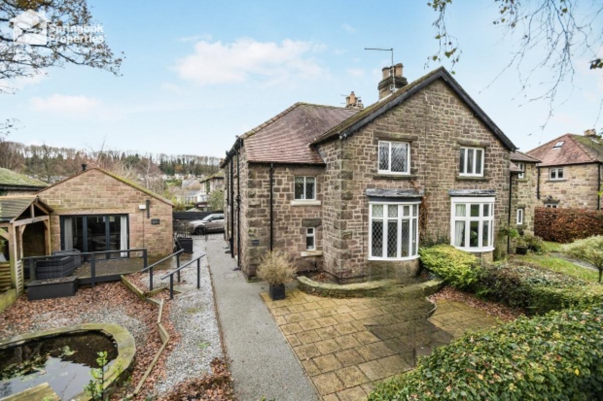 Picture of Home For Sale in Bakewell, Derbyshire, United Kingdom