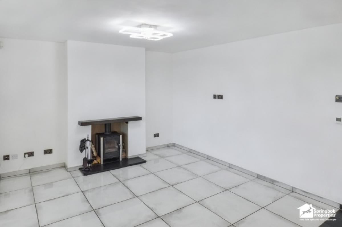 Picture of Home For Sale in Coventry, West Midlands, United Kingdom