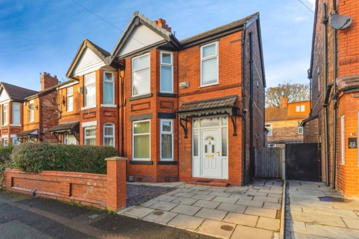 Picture of Home For Sale in Manchester, Greater Manchester, United Kingdom