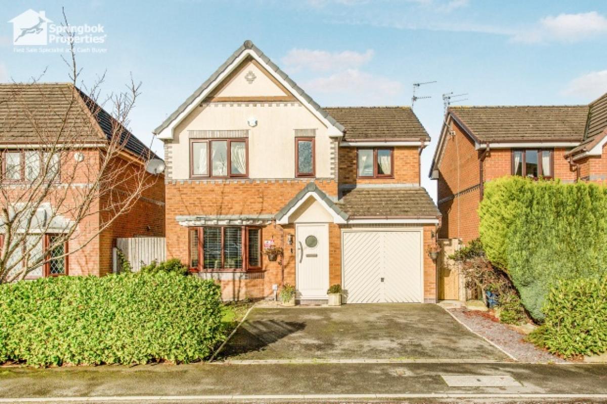 Picture of Home For Sale in Preston, Lancashire, United Kingdom