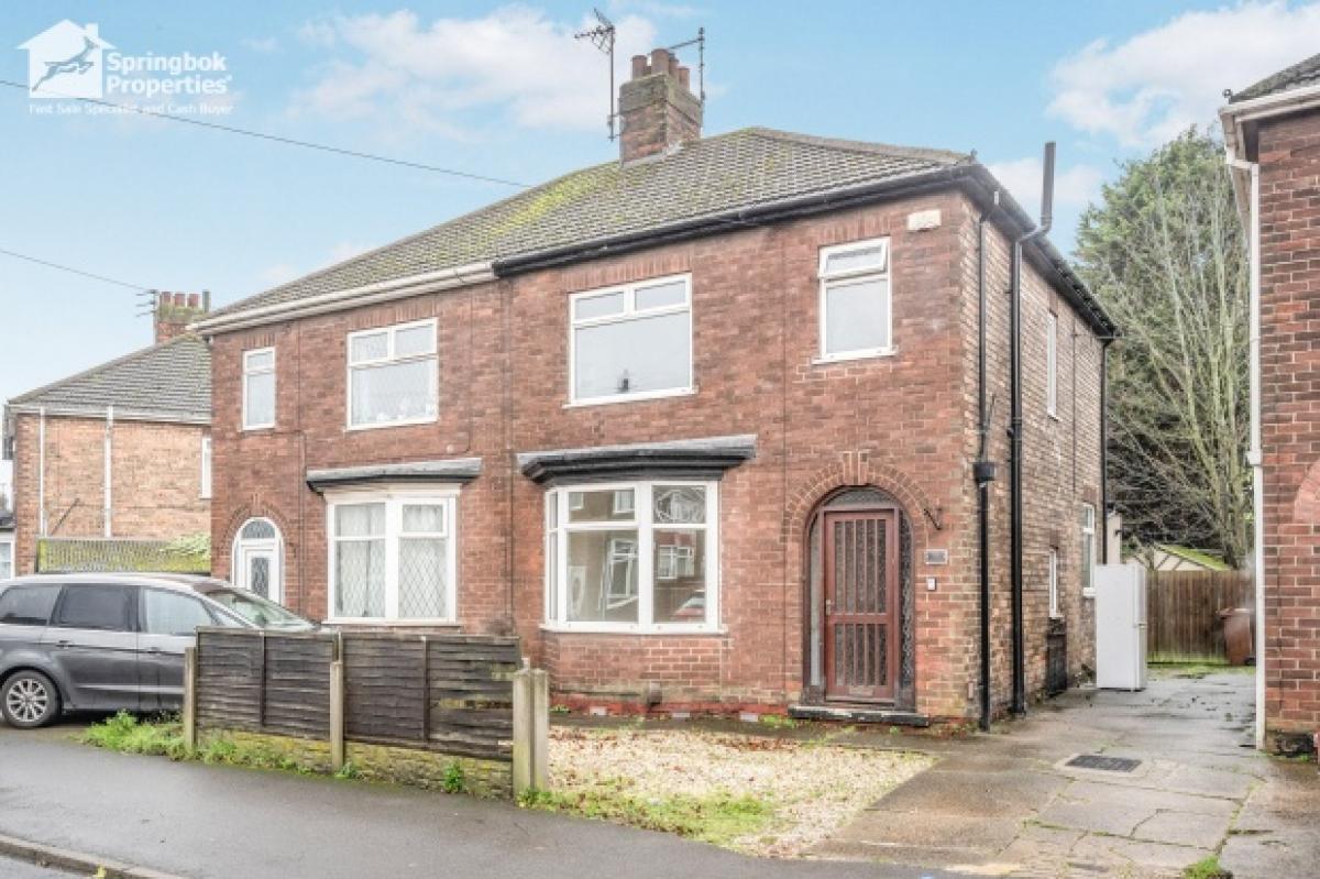 Picture of Home For Sale in Scunthorpe, Lincolnshire, United Kingdom