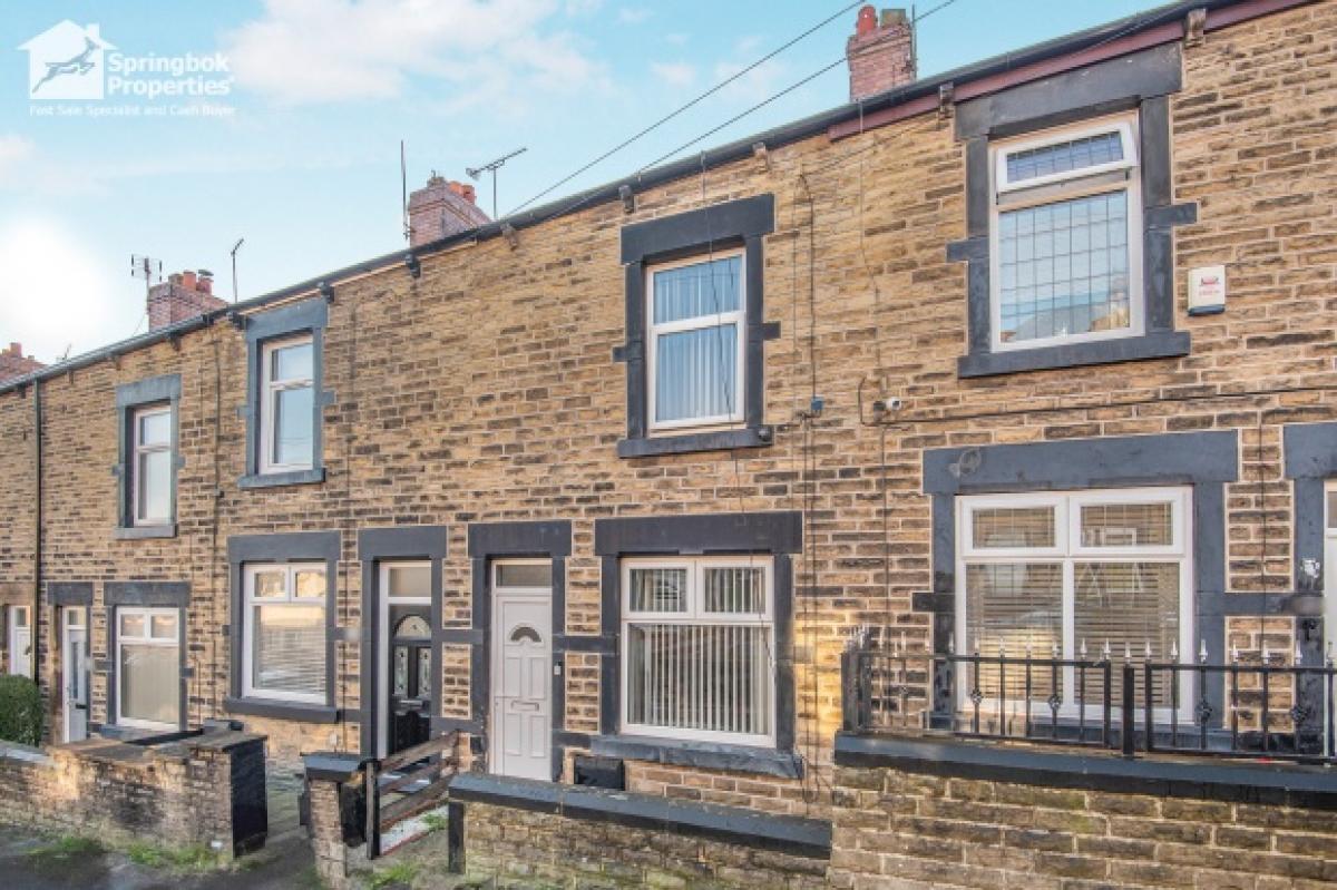 Picture of Home For Sale in Barnsley, South Yorkshire, United Kingdom