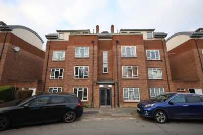 Apartment For Sale in Maidenhead, United Kingdom