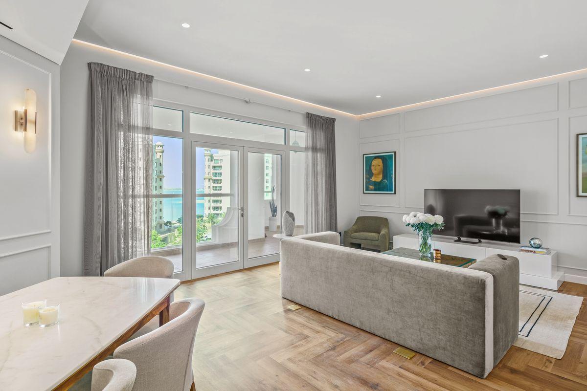 Picture of Apartment For Sale in Dubai South, Dubai, United Arab Emirates