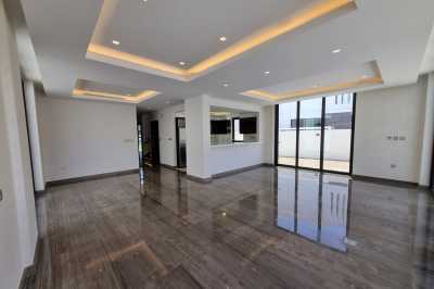 Apartment For Sale in 