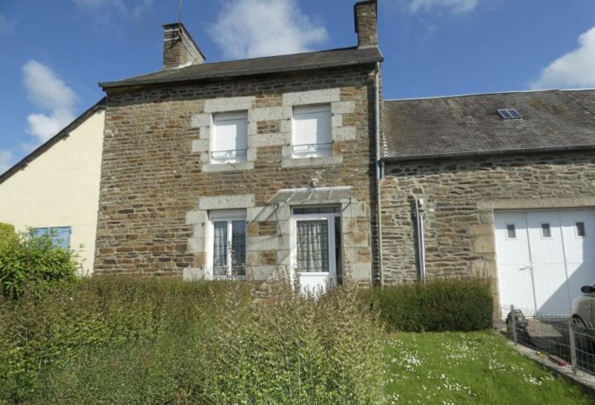 Picture of Home For Sale in Saint Hilaire Du Harcouet, Lower Normandy, France