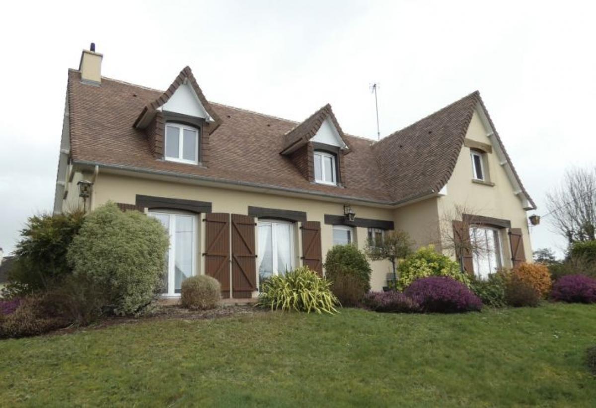 Picture of Home For Sale in Saint Hilaire Du Harcouet, Lower Normandy, France