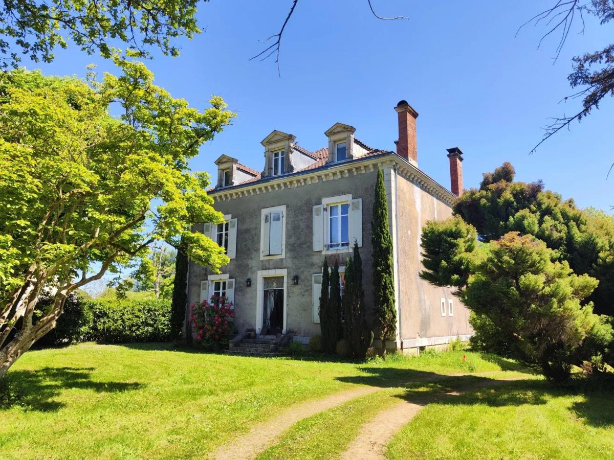 Picture of Home For Sale in Pouillon, Aquitaine, France