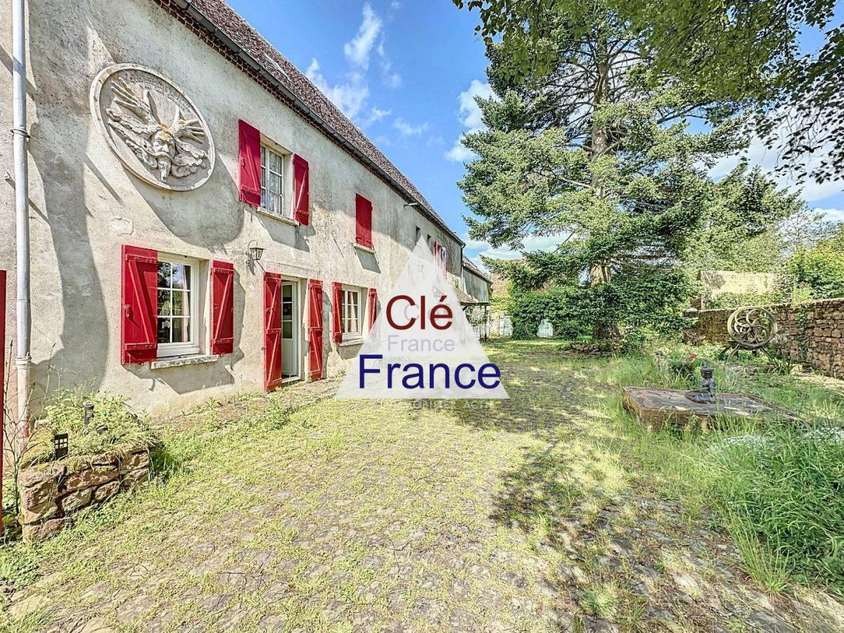 Picture of Home For Sale in Montlandon, Centre, France