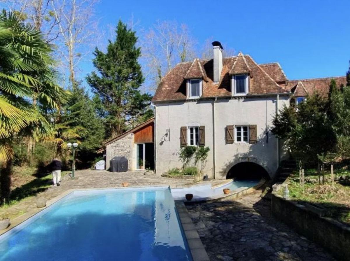 Picture of Home For Sale in Orthez, Aquitaine, France
