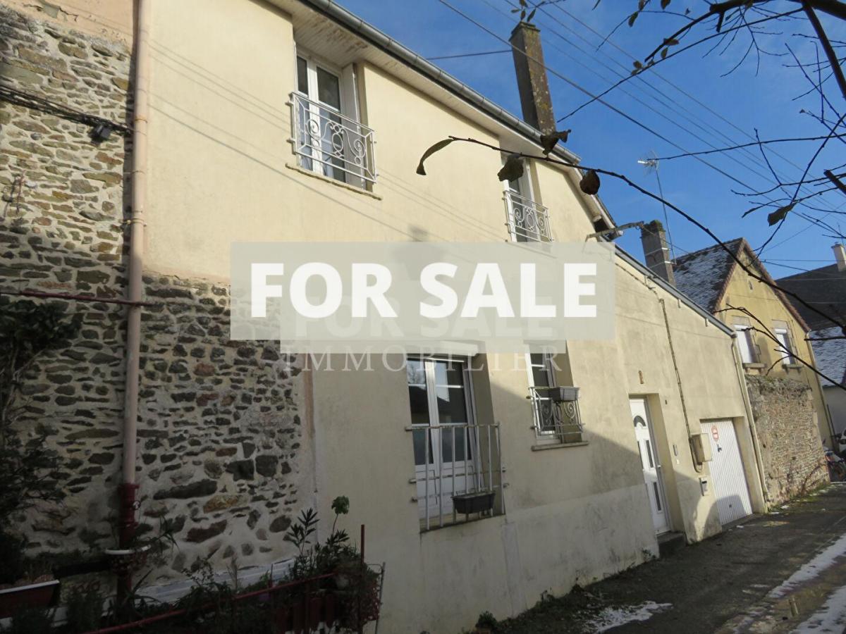 Picture of Home For Sale in Pre En Pail, Pays De La Loire, France