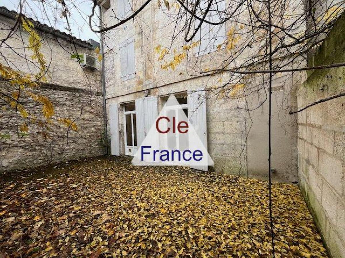Picture of Home For Sale in Angouleme, Poitou Charentes, France