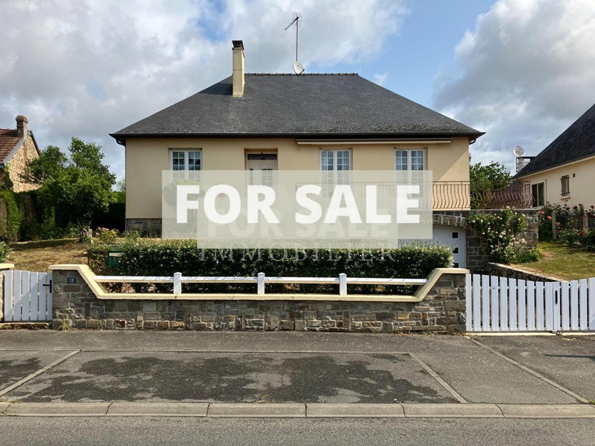 Picture of Home For Sale in Pre En Pail, Pays De La Loire, France