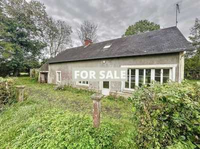 Home For Sale in Saint Sauveur Lendelin, France