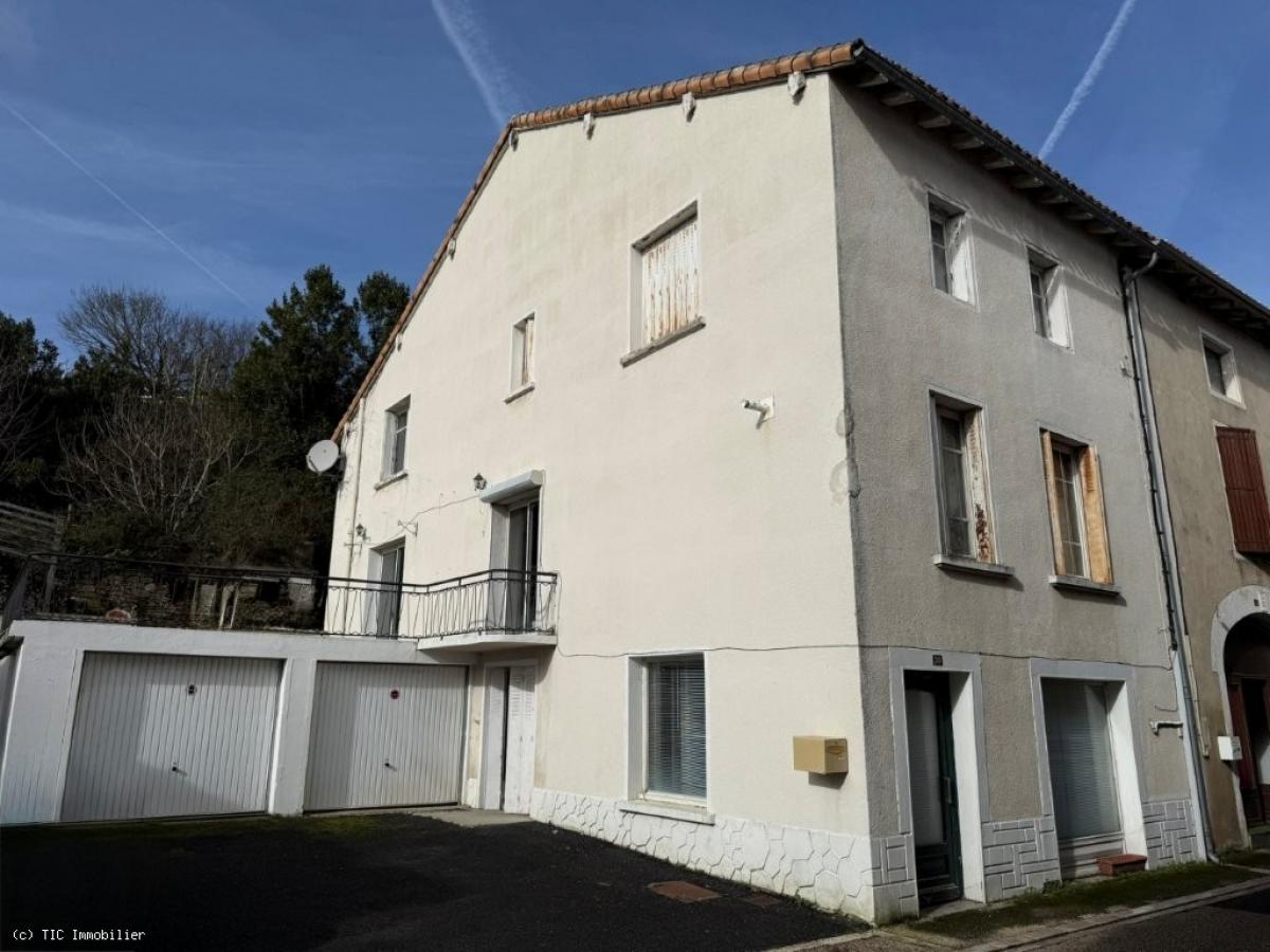 Picture of Home For Sale in Nanteuil En Vallee, Poitou Charentes, France
