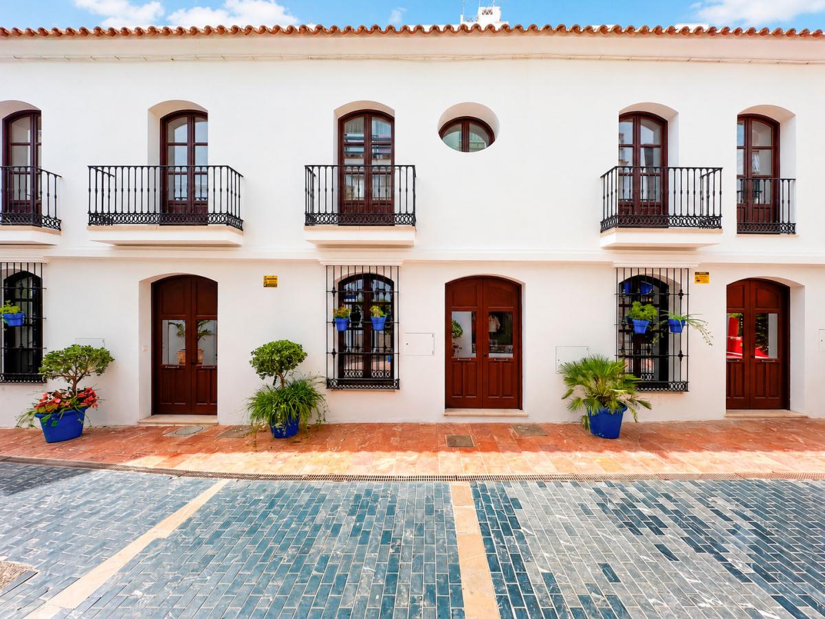 Picture of Home For Sale in Estepona, Malaga, Spain