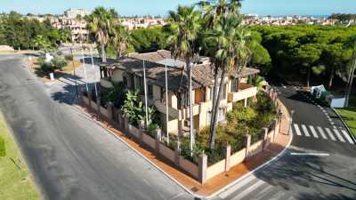 Commercial Building For Sale in Estepona, Spain